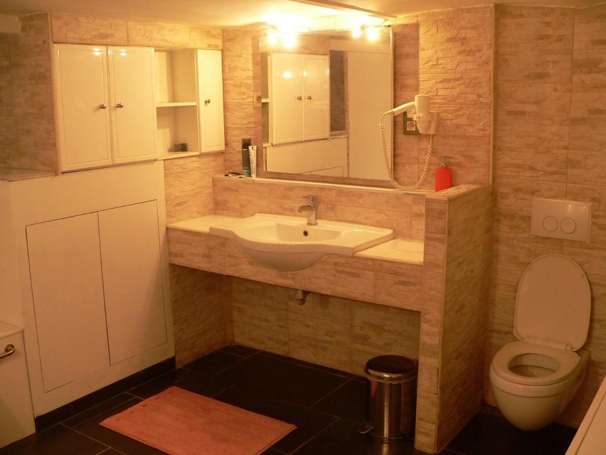 סנט - ניקולאס Liege 4420 Rue Jean Jaures 45 Grande Maison Joyeuse Avec Terrasse 30M2 Pour 8 Personnes Maximum מראה חיצוני תמונה