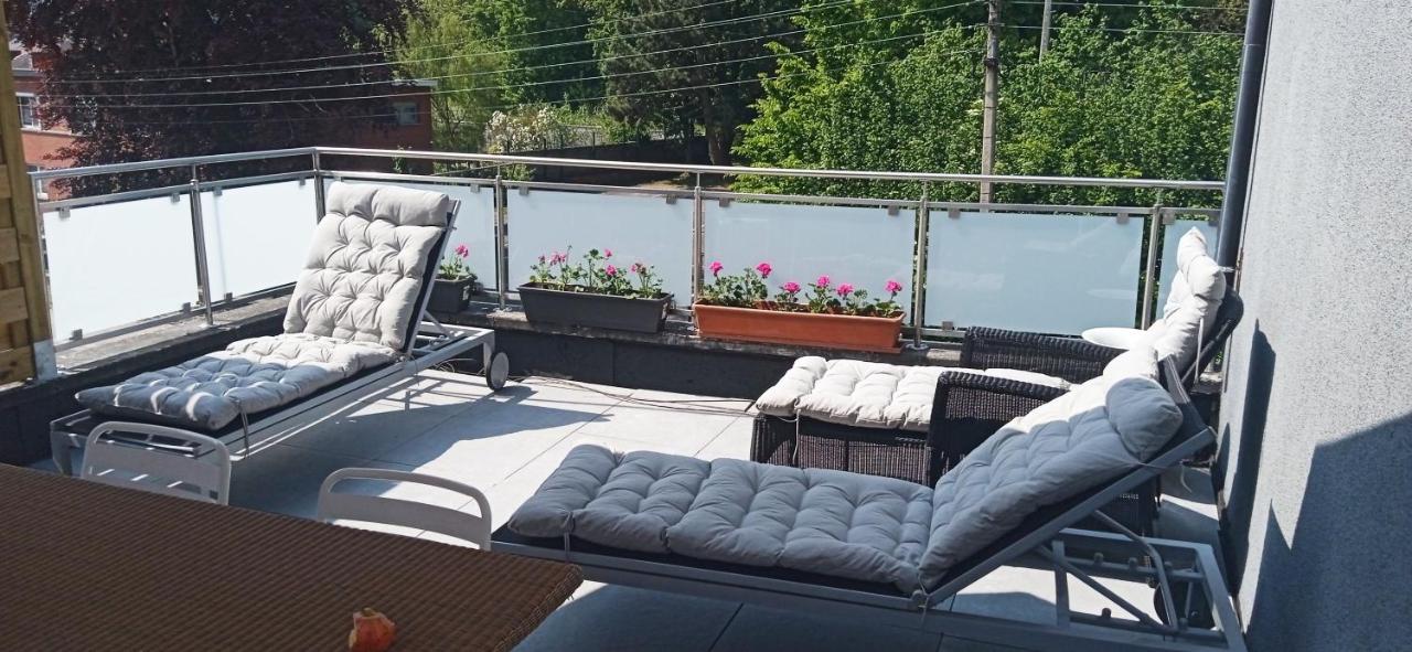 סנט - ניקולאס Liege 4420 Rue Jean Jaures 45 Grande Maison Joyeuse Avec Terrasse 30M2 Pour 8 Personnes Maximum מראה חיצוני תמונה
